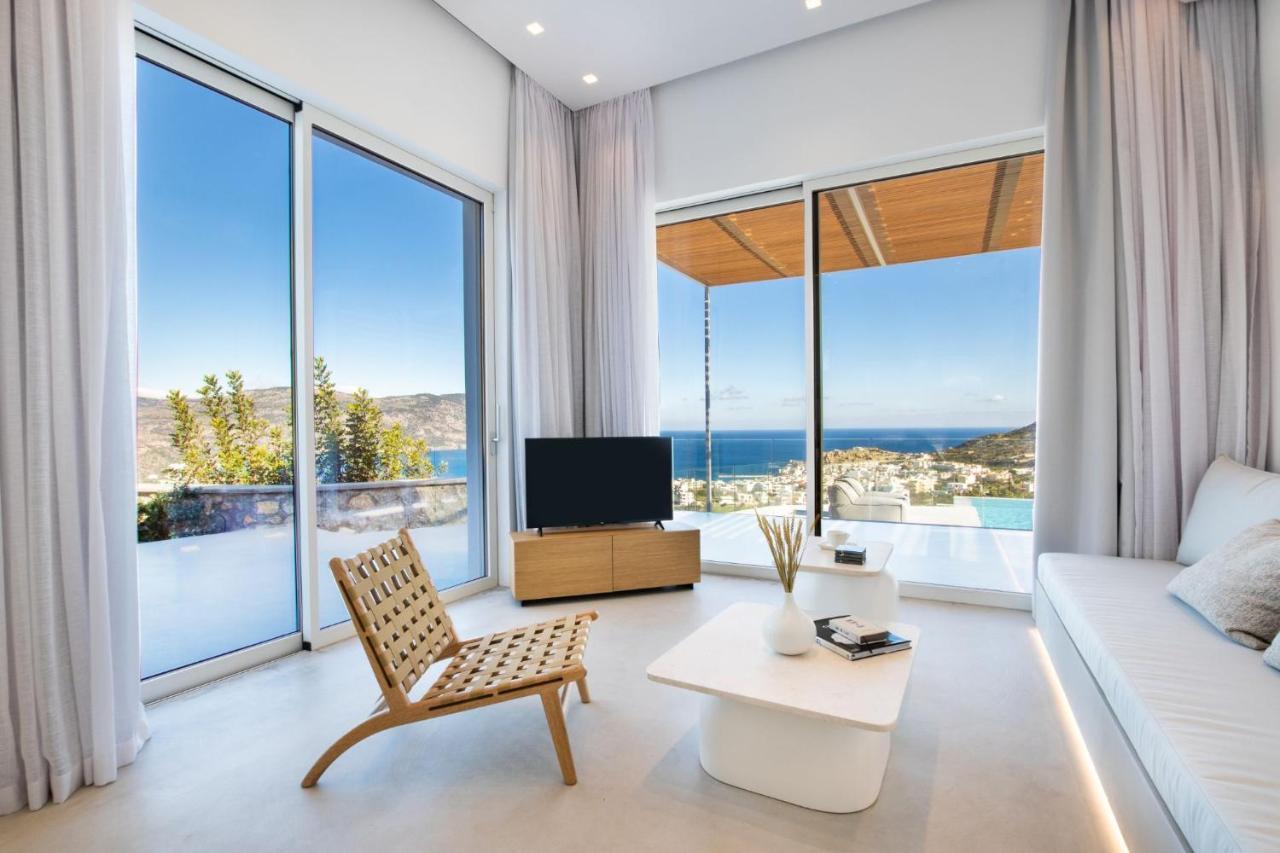 Istia Luxury