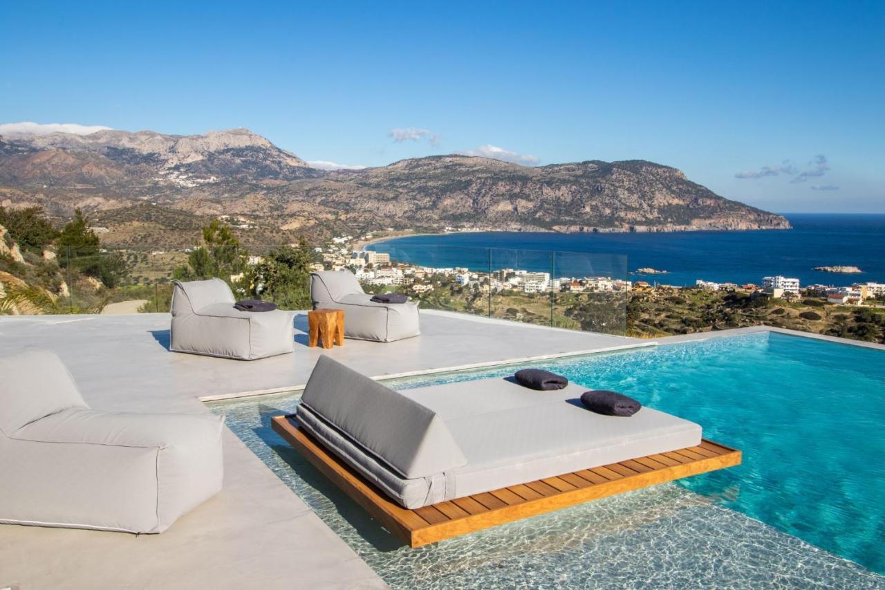 Istia Luxury *