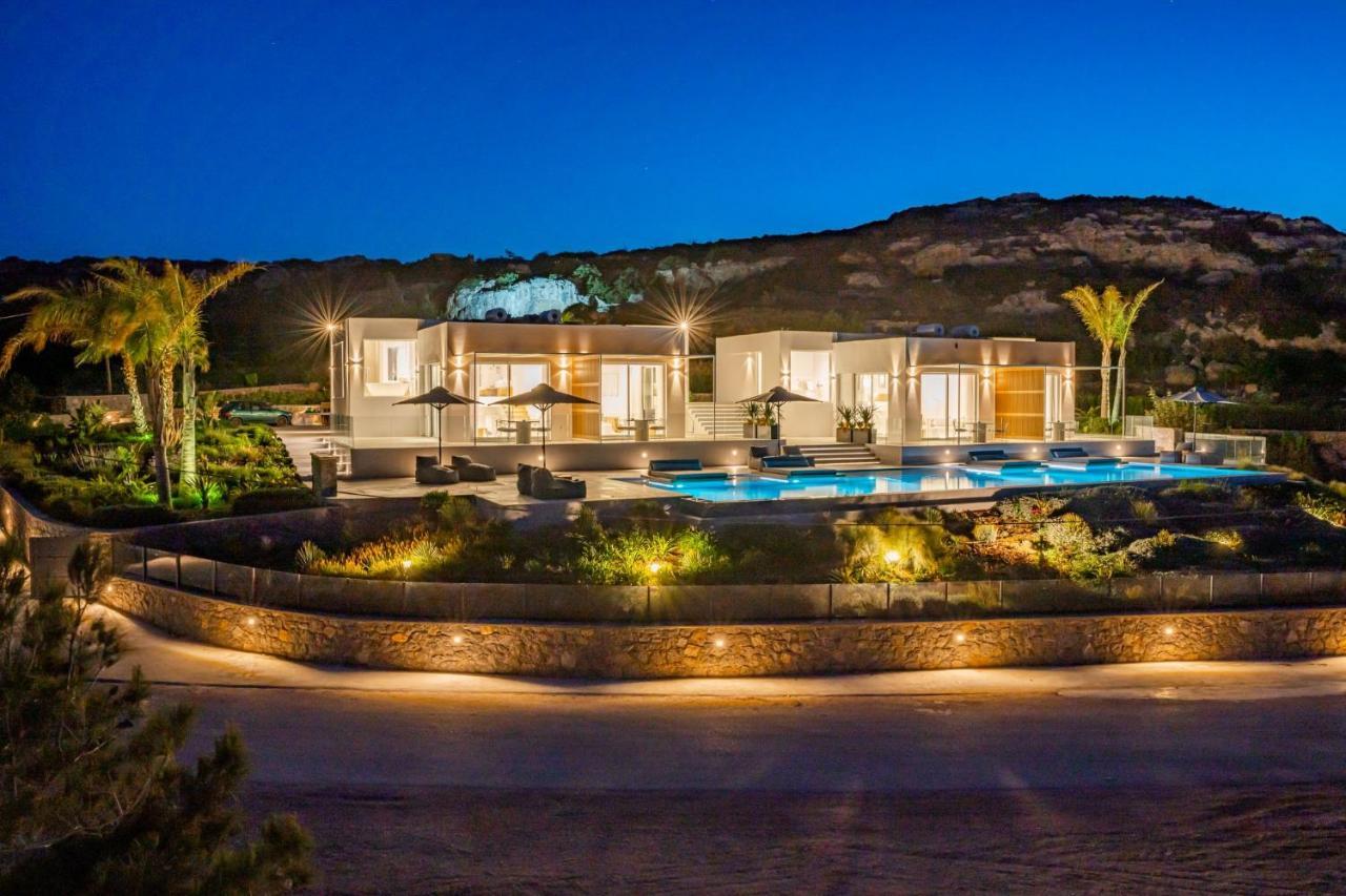 Istia Luxury